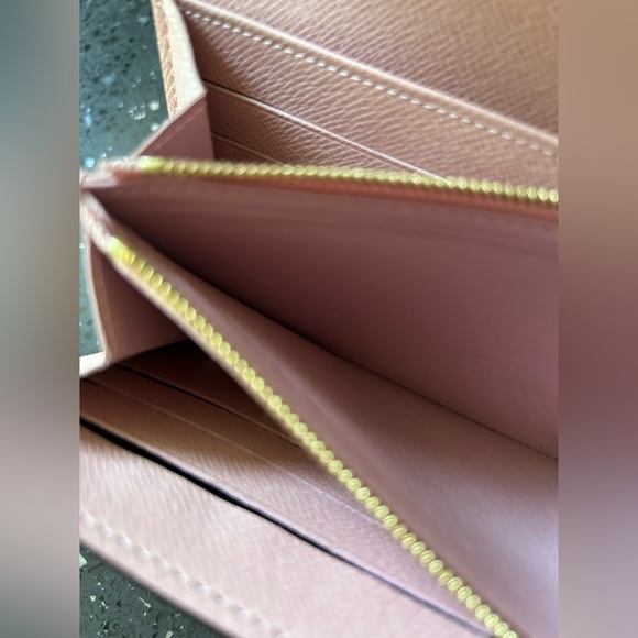 LOUIS VUITTON Sarah Wallet monogram - Picture 8 of 14